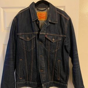 Levi’s Dark Wash Trucker Jacket NWOT